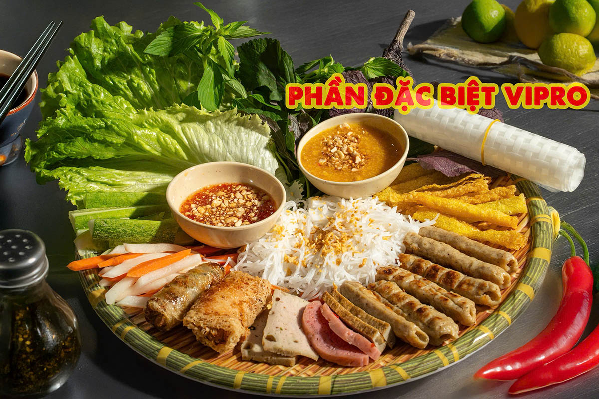 Bí mật nước chấm tôm thịt gia truyền: Linh hồn làm nên danh tiếng Nem Nướng Sài Gòn