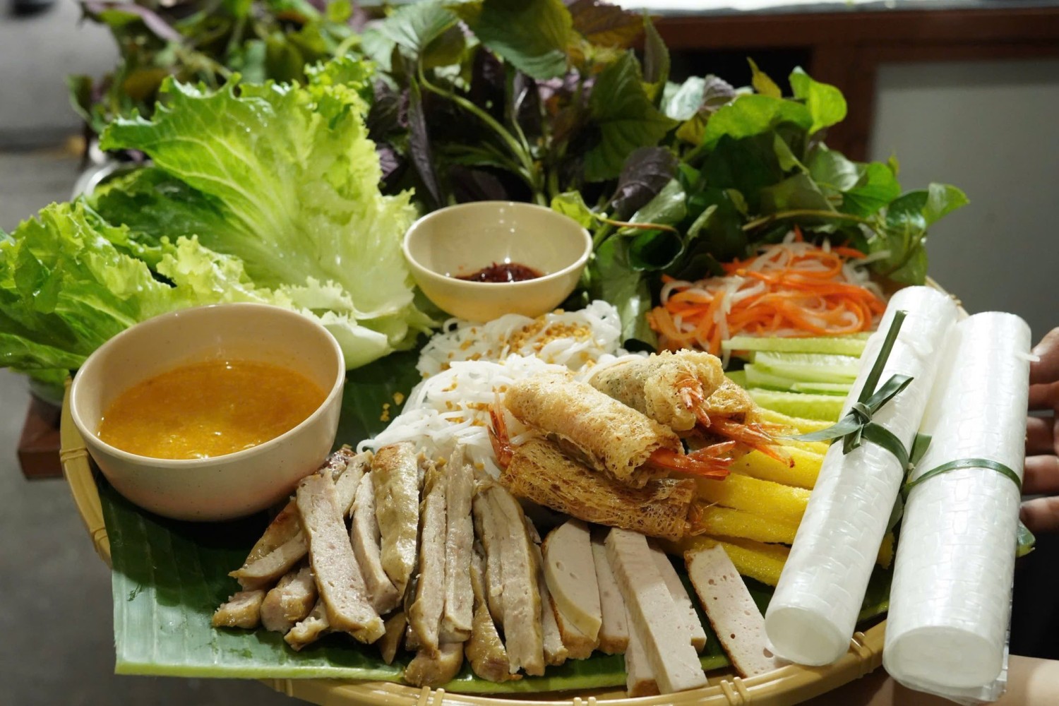 NEM NƯỚNG NHA TRANG SÀI GÒN 8
