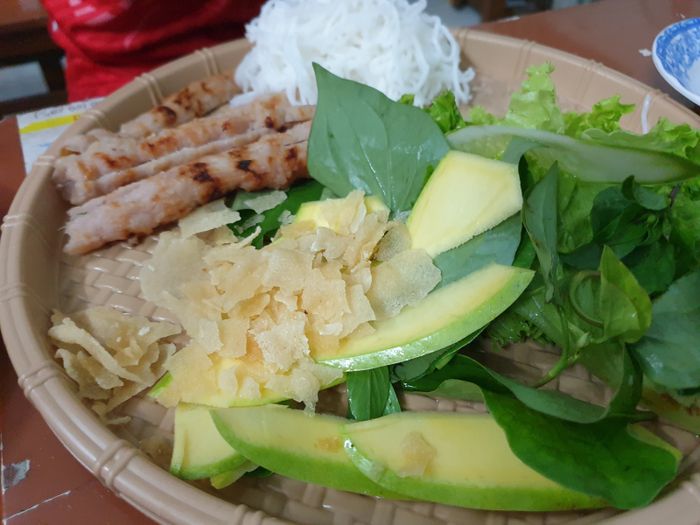 10 quán Nem Nướng Quận Tân Phú ngon với đa dạng menu Sài Gòn Hồ Chí Minh (3)